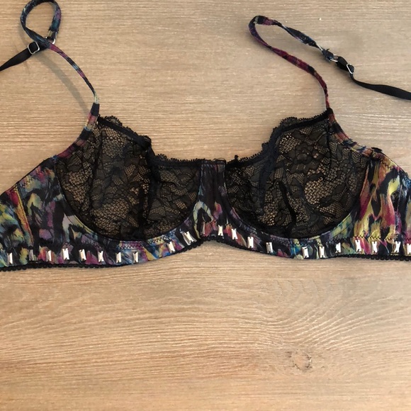 Topshop Lace Bralette - Picture 2 of 5